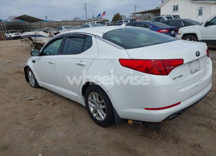 Photo 3 of 2013 Kia Optima LX (VIN 5XXGM4A70DG245357)