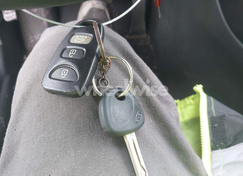 Photo 11 of 2013 Kia Optima LX (VIN 5XXGM4A70DG257184)