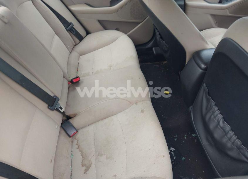 Photo 8 of 2014 Kia Optima LX (VIN 5XXGM4A70EG260667)