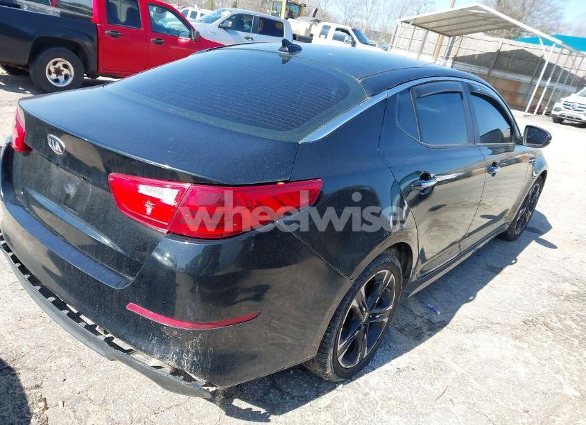 Photo 4 of 2014 Kia Optima LX (VIN 5XXGM4A70EG270910)