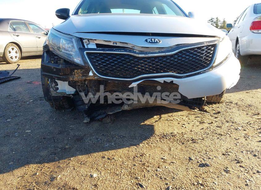 Photo 6 of 2014 Kia Optima LX (VIN 5XXGM4A70EG273192)