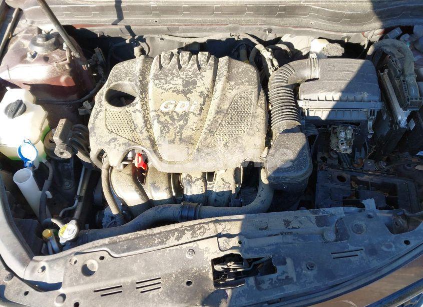 Photo 10 of 2014 Kia Optima LX (VIN 5XXGM4A70EG280613)