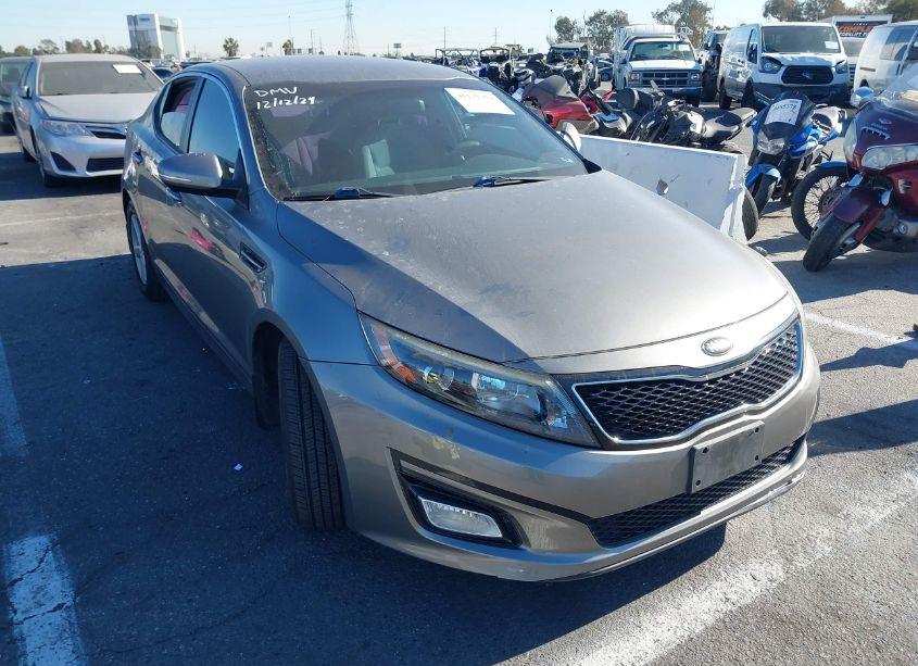 2014 Kia Optima LX (VIN 5XXGM4A70EG282961) main photo