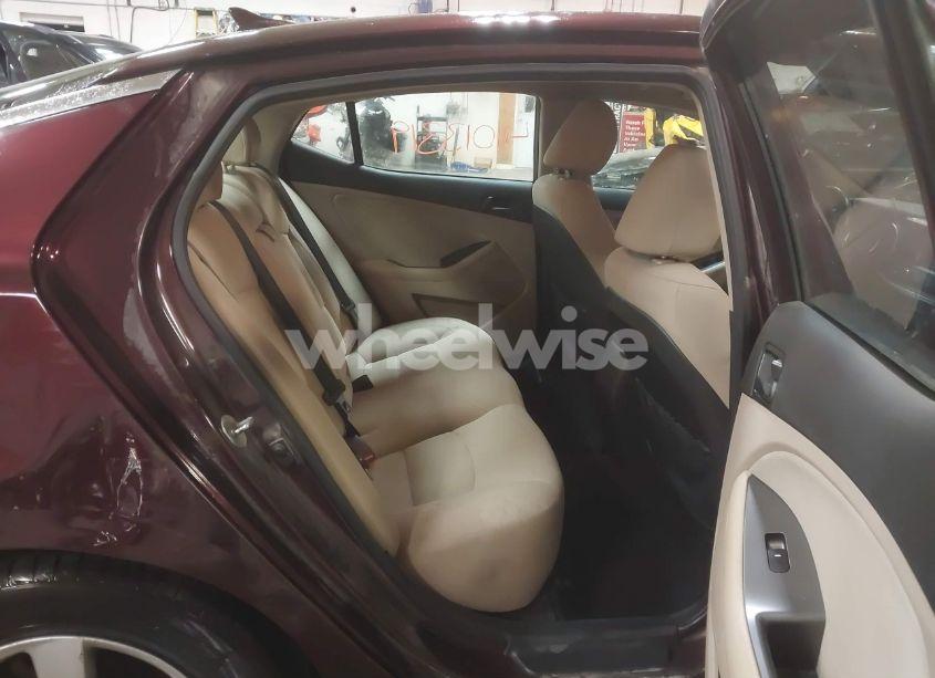 Photo 8 of 2014 Kia Optima LX (VIN 5XXGM4A70EG316624)