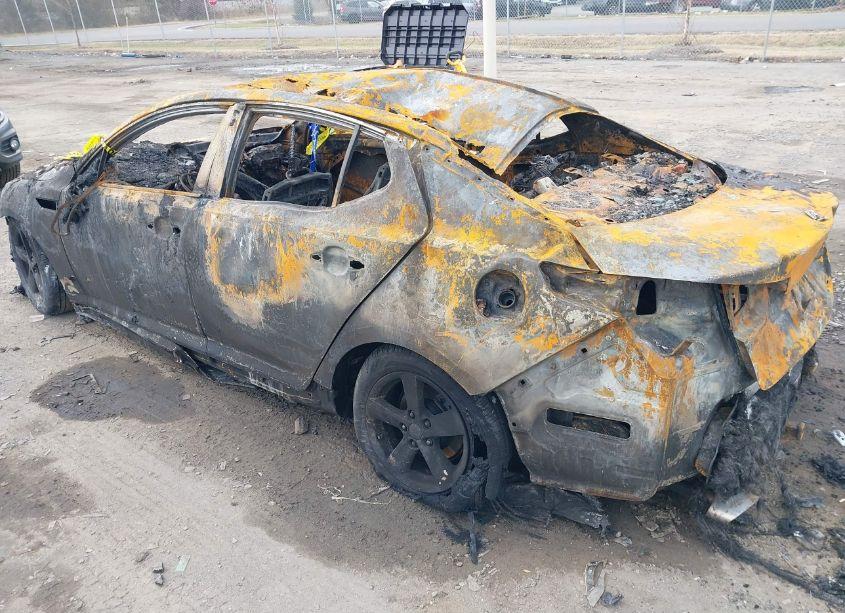 Photo 3 of 2014 Kia Optima LX (VIN 5XXGM4A70EG322519)