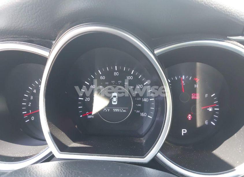 Photo 7 of 2014 Kia Optima LX (VIN 5XXGM4A70EG342821)