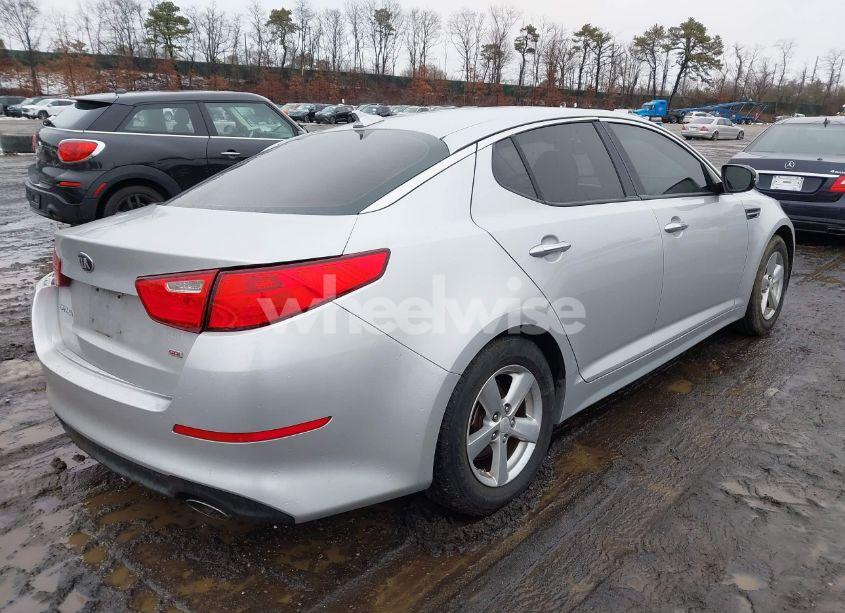 Photo 4 of 2015 Kia Optima LX (VIN 5XXGM4A70FG354064)