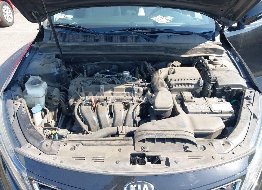 Photo 10 of 2015 Kia Optima LX (VIN 5XXGM4A70FG371687)