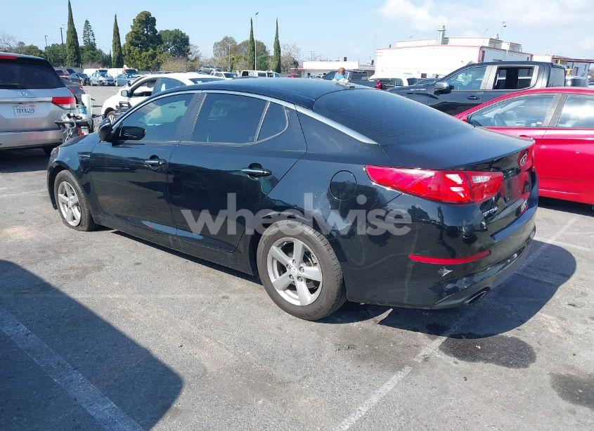 Photo 3 of 2015 Kia Optima LX (VIN 5XXGM4A70FG371687)