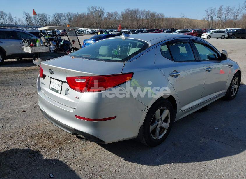 Photo 4 of 2015 Kia Optima LX (VIN 5XXGM4A70FG373309)