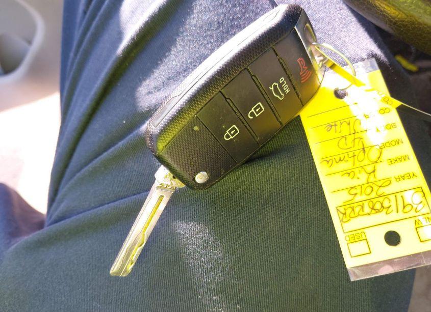 Photo 11 of 2015 Kia Optima LX (VIN 5XXGM4A70FG391308)