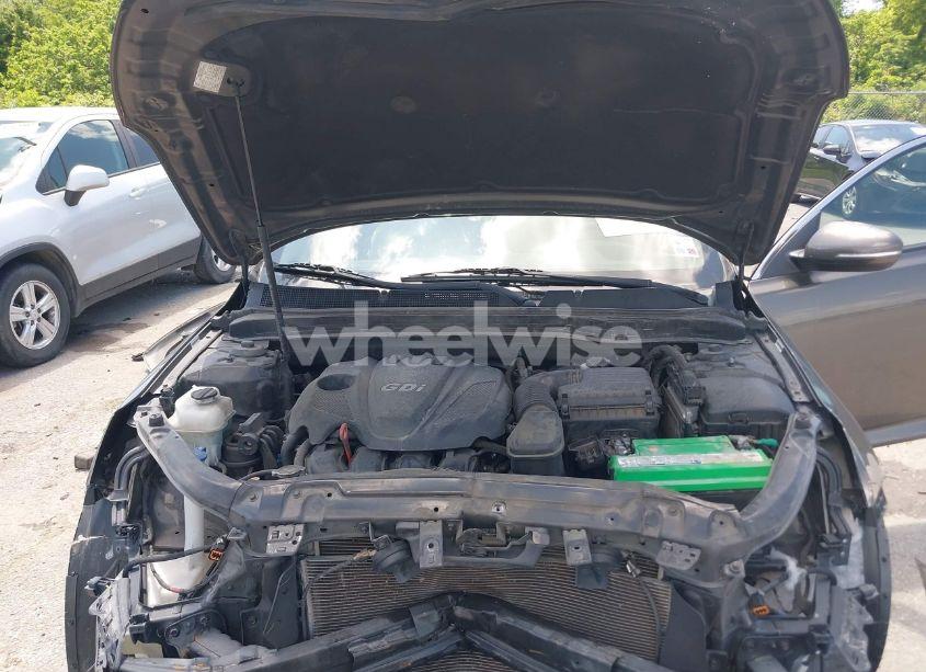 Photo 10 of 2015 Kia Optima LX (VIN 5XXGM4A70FG405580)