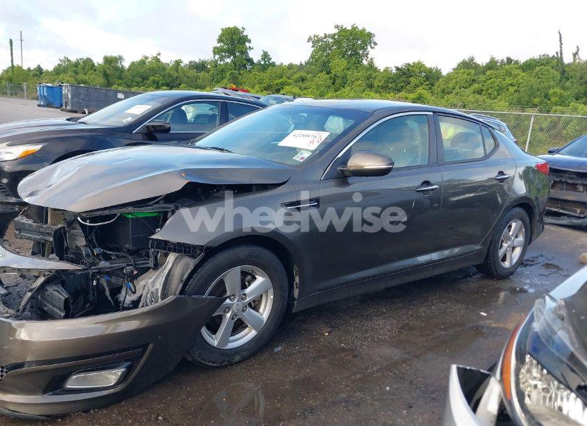Photo 15 of 2015 Kia Optima LX (VIN 5XXGM4A70FG405580)