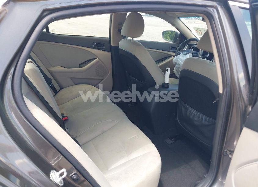 Photo 8 of 2015 Kia Optima LX (VIN 5XXGM4A70FG405580)