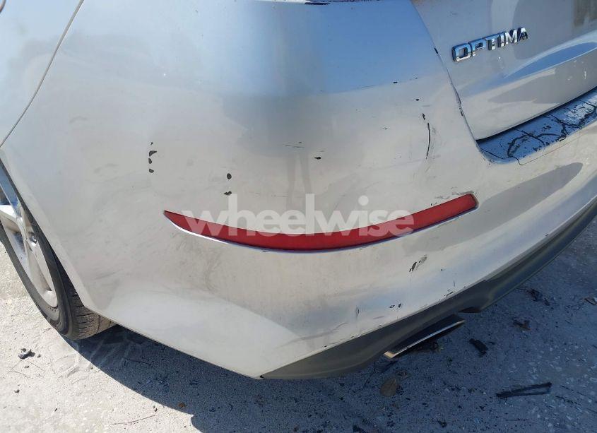 Photo 6 of 2015 Kia Optima LX (VIN 5XXGM4A70FG430964)