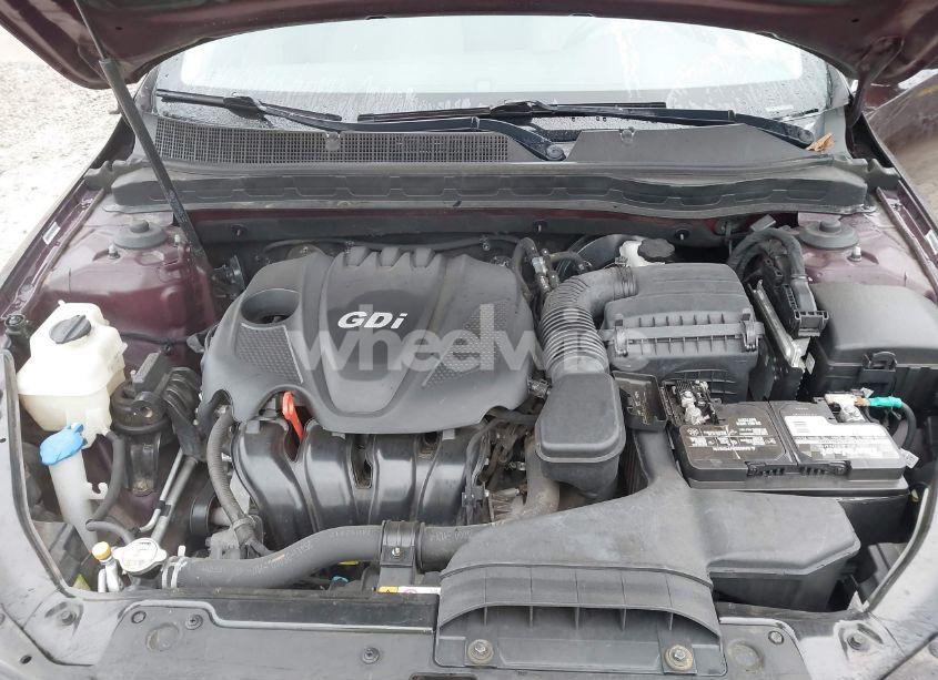 Photo 10 of 2015 Kia Optima LX (VIN 5XXGM4A70FG443553)