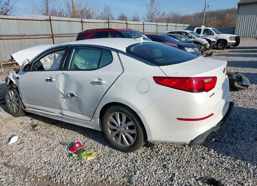 Photo 14 of 2015 Kia Optima LX (VIN 5XXGM4A70FG451555)