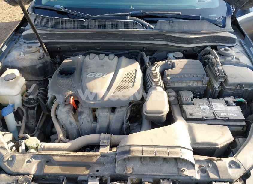 Photo 10 of 2015 Kia Optima LX (VIN 5XXGM4A70FG462152)