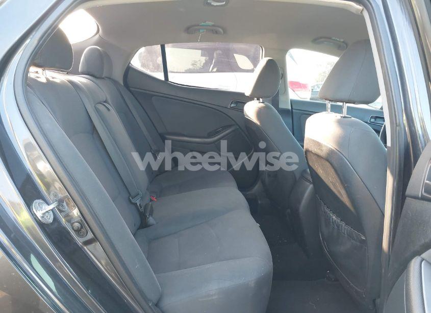Photo 8 of 2015 Kia Optima LX (VIN 5XXGM4A70FG462152)