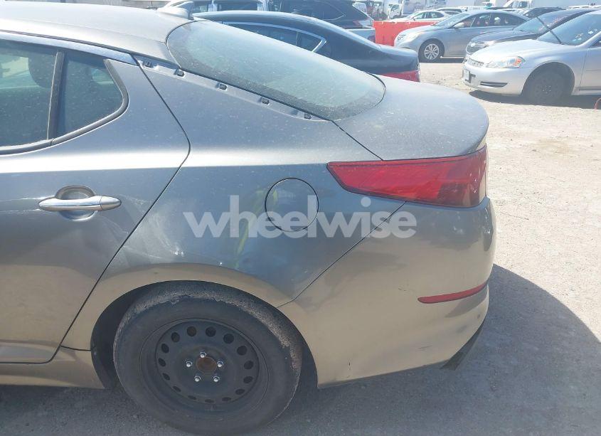 Photo 12 of 2015 Kia Optima LX (VIN 5XXGM4A70FG463799)