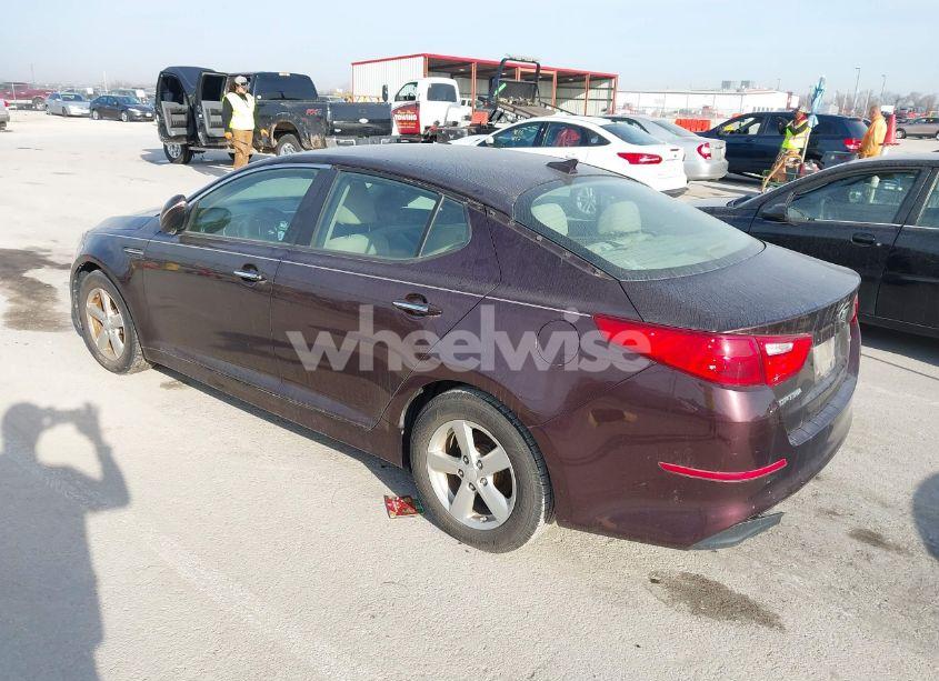 Photo 3 of 2015 Kia Optima LX (VIN 5XXGM4A70FG472129)