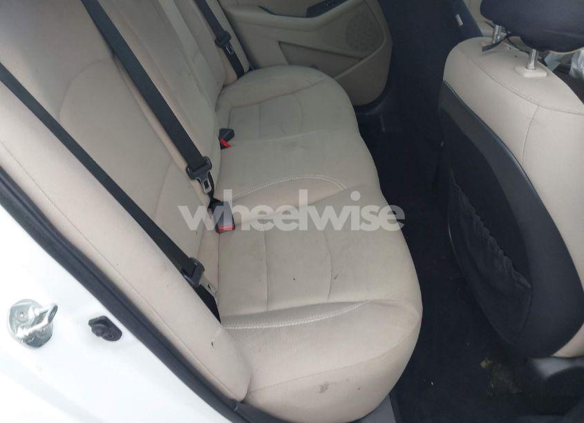 Photo 8 of 2015 Kia Optima LX (VIN 5XXGM4A70FG504707)