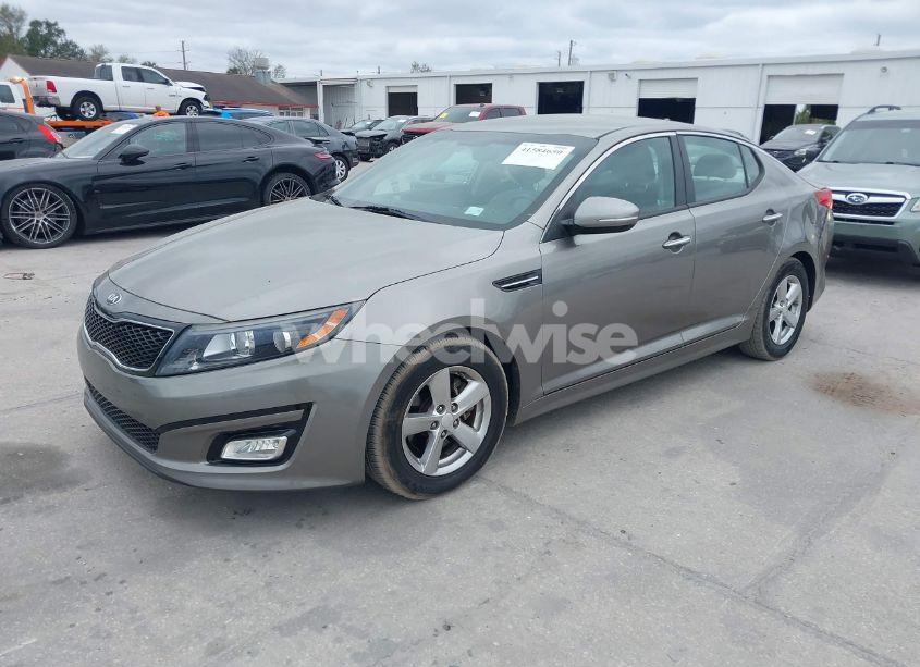 Photo 2 of 2015 Kia Optima LX (VIN 5XXGM4A70FG505212)
