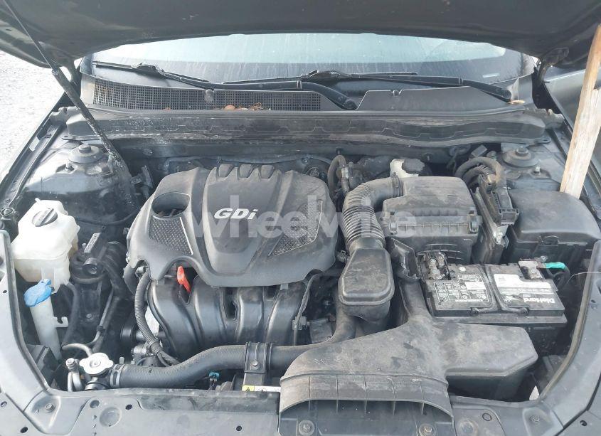 Photo 10 of 2015 Kia Optima LX (VIN 5XXGM4A70FG509325)