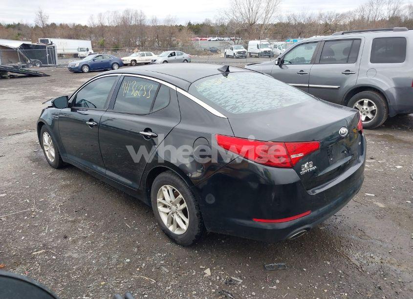 Photo 3 of 2012 Kia Optima LX (VIN 5XXGM4A71CG024672)