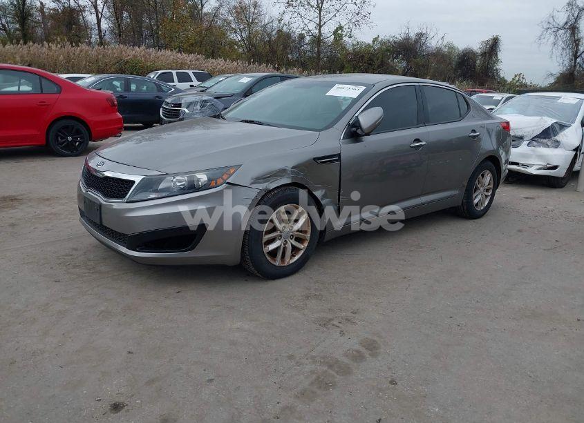Photo 2 of 2012 Kia Optima LX (VIN 5XXGM4A71CG053864)
