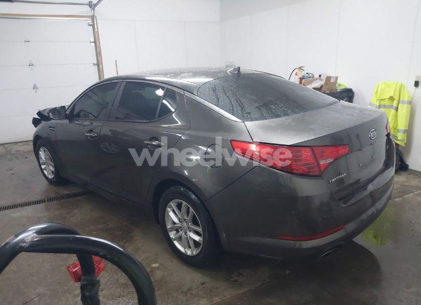 Photo 3 of 2012 Kia Optima LX (VIN 5XXGM4A71CG069417)