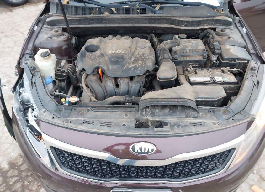 Photo 10 of 2013 Kia Optima LX (VIN 5XXGM4A71DG093167)