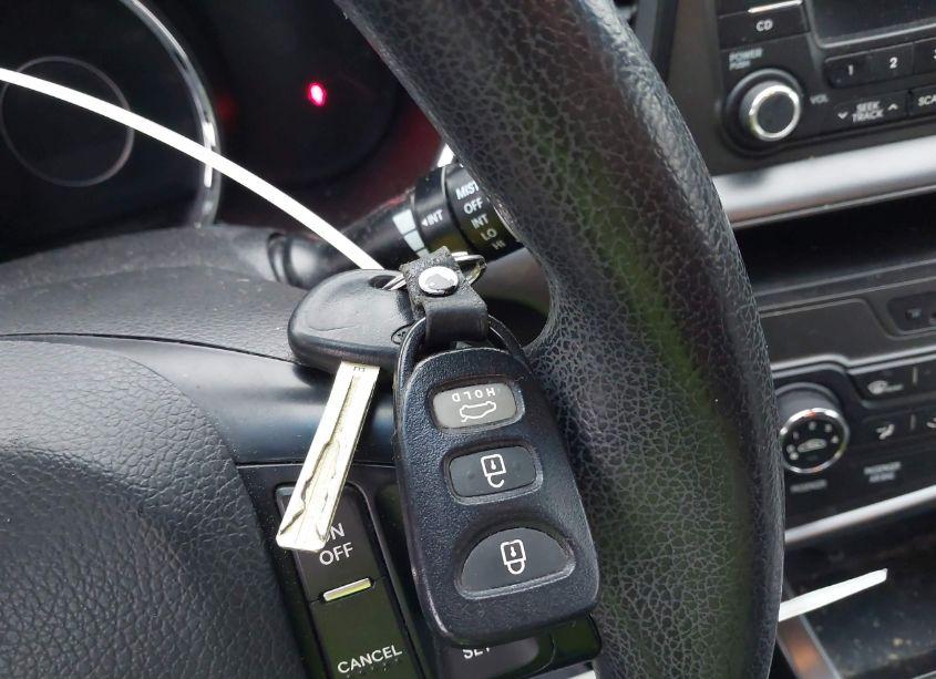 Photo 11 of 2013 Kia Optima LX (VIN 5XXGM4A71DG134087)