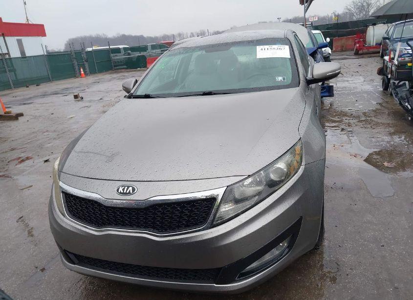 Photo 12 of 2013 Kia Optima LX (VIN 5XXGM4A71DG134087)