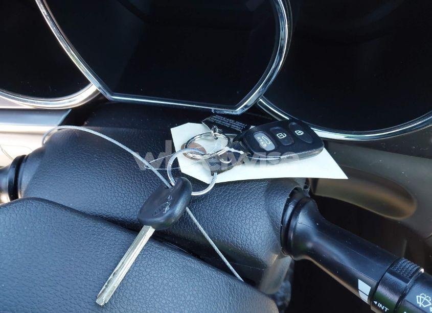 Photo 11 of 2013 Kia Optima LX (VIN 5XXGM4A71DG141900)