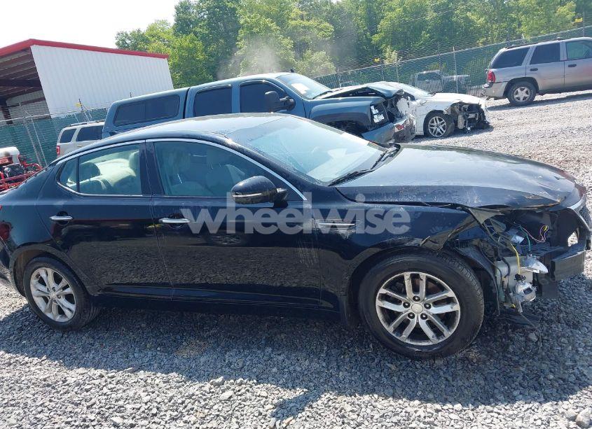 Photo 14 of 2013 Kia Optima LX (VIN 5XXGM4A71DG166585)