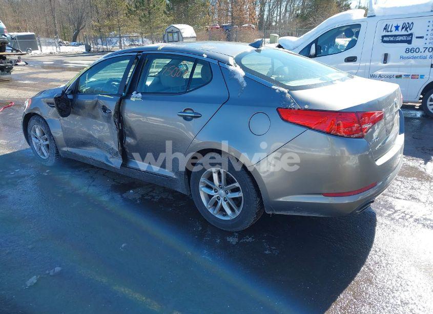 Photo 3 of 2013 Kia Optima LX (VIN 5XXGM4A71DG168269)