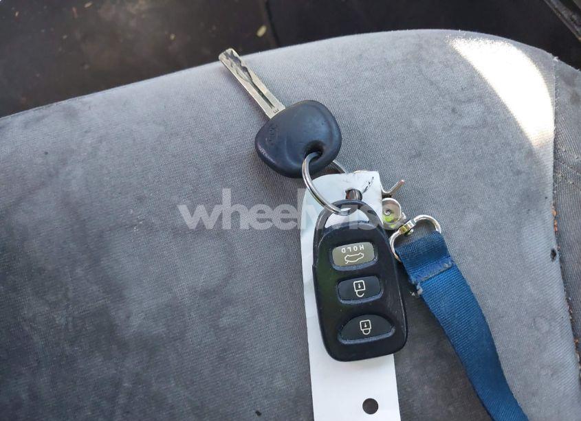 Photo 11 of 2013 Kia Optima LX (VIN 5XXGM4A71DG185525)