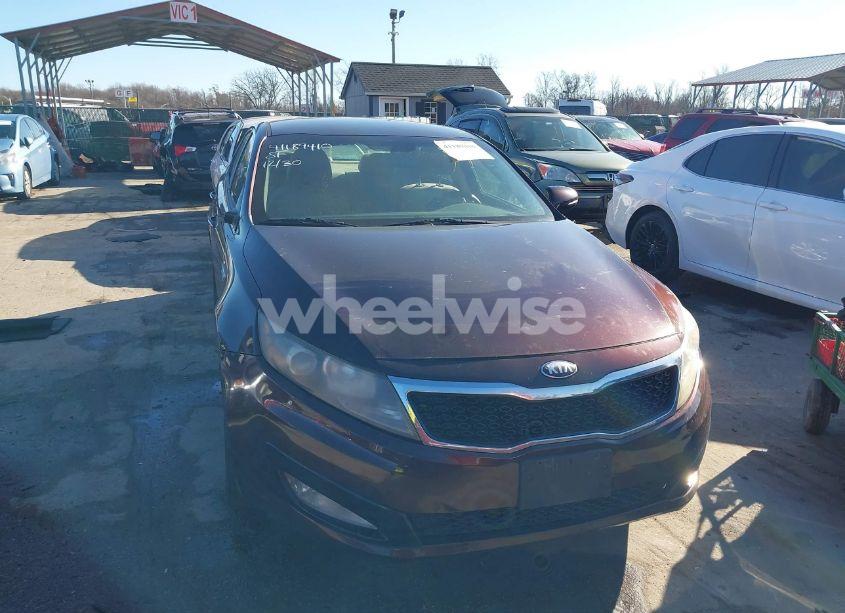 Photo 12 of 2013 Kia Optima LX (VIN 5XXGM4A71DG186111)