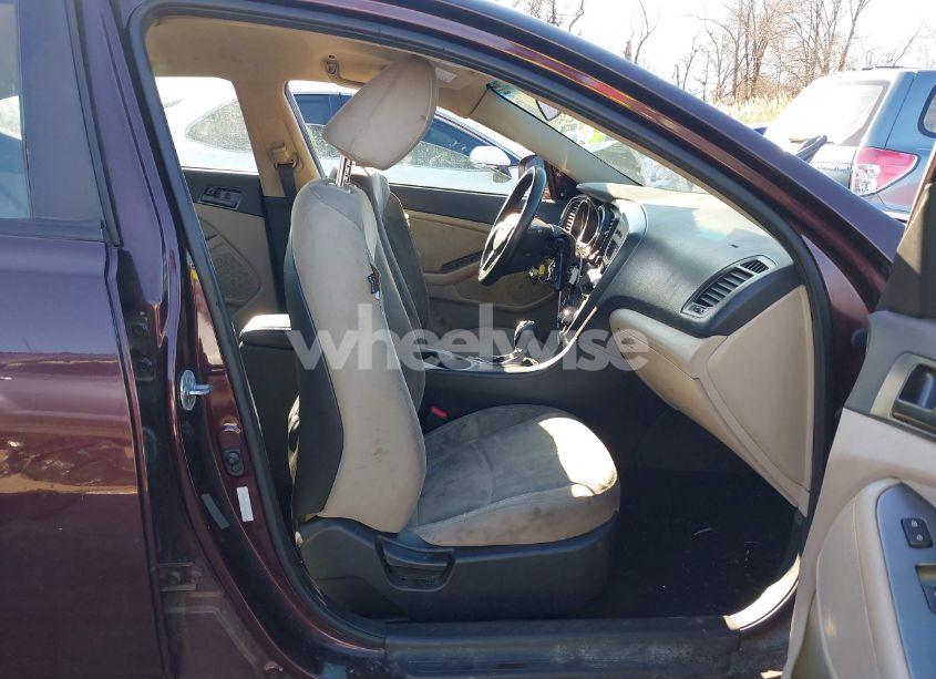 Photo 5 of 2013 Kia Optima LX (VIN 5XXGM4A71DG186111)