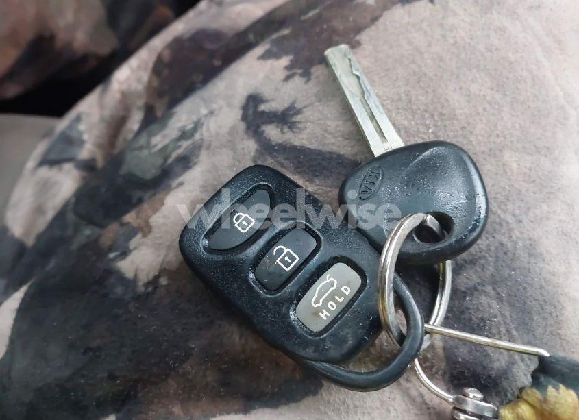 Photo 11 of 2013 Kia Optima LX (VIN 5XXGM4A71DG199327)