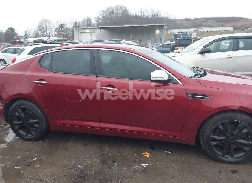 Photo 13 of 2013 Kia Optima LX (VIN 5XXGM4A71DG199327)