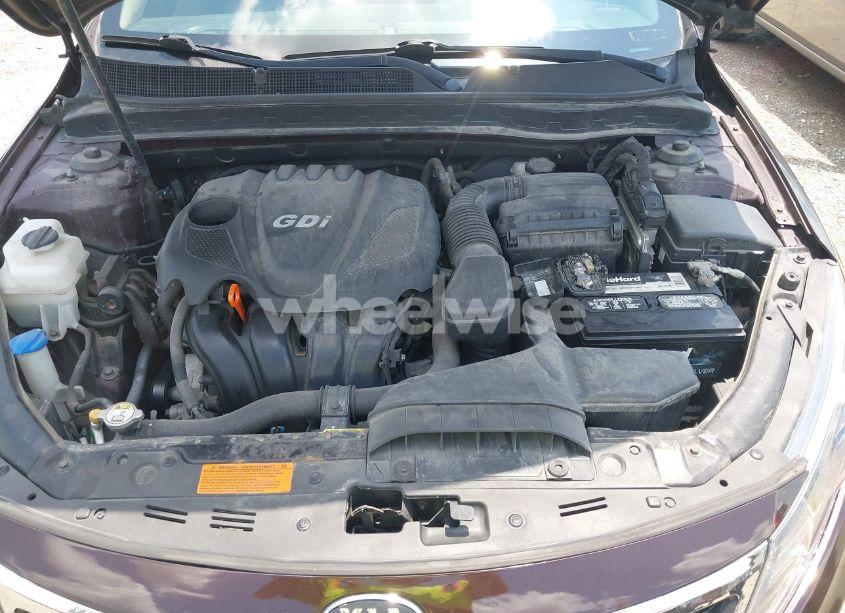 Photo 10 of 2013 Kia Optima LX (VIN 5XXGM4A71DG220421)