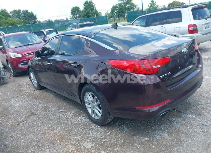 Photo 3 of 2013 Kia Optima LX (VIN 5XXGM4A71DG220421)