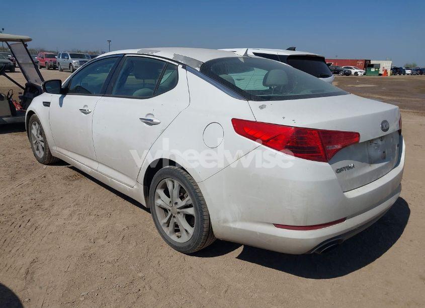Photo 3 of 2013 Kia Optima LX (VIN 5XXGM4A71DG223464)