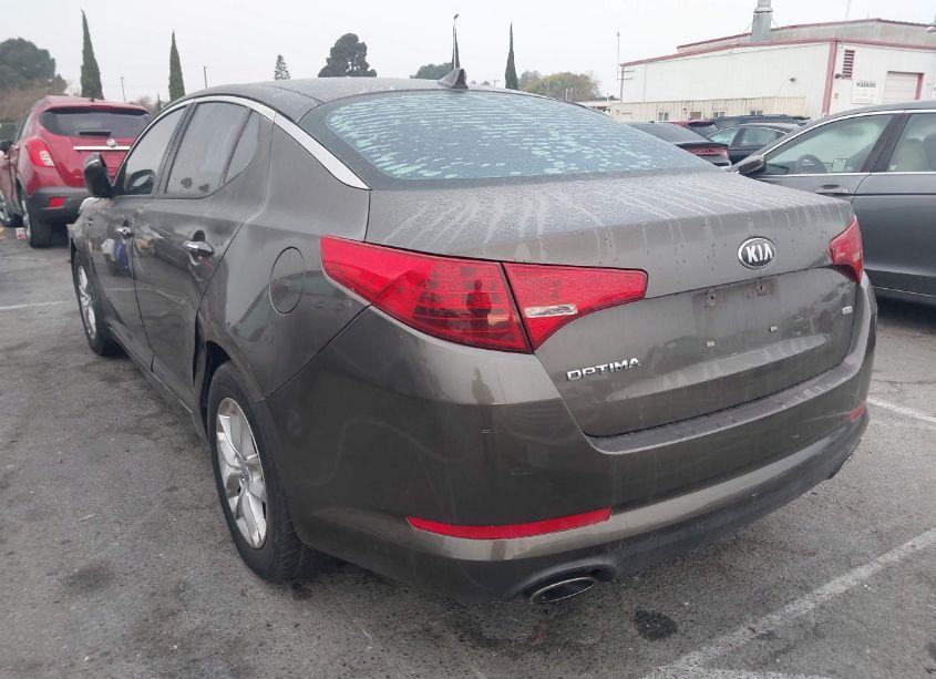 Photo 3 of 2013 Kia Optima LX (VIN 5XXGM4A71DG240992)