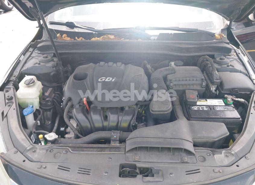 Photo 10 of 2013 Kia Optima LX (VIN 5XXGM4A71DG242841)