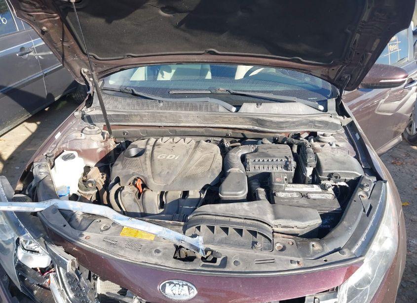 Photo 10 of 2013 Kia Optima LX (VIN 5XXGM4A71DG245769)