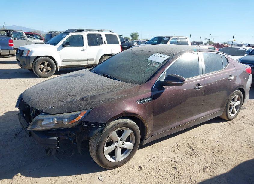 Photo 2 of 2014 Kia Optima LX (VIN 5XXGM4A71EG261522)