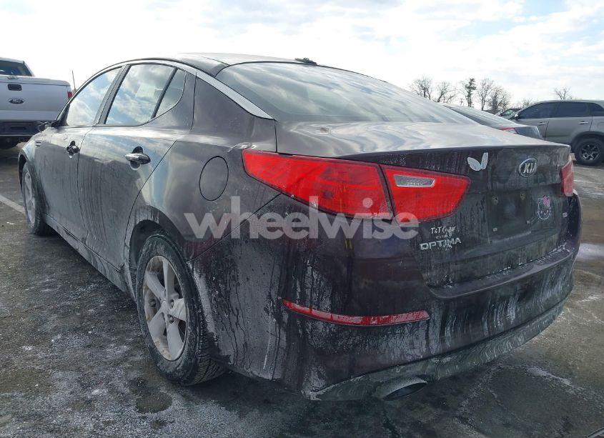 Photo 3 of 2014 Kia Optima LX (VIN 5XXGM4A71EG289837)